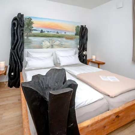 Fliess Apartment *